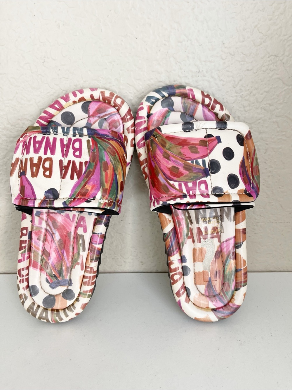 FARM Rio Bananatic Puffy Colorful Floral & Polka Dot Slide Sandals - Picture 2 of 12
